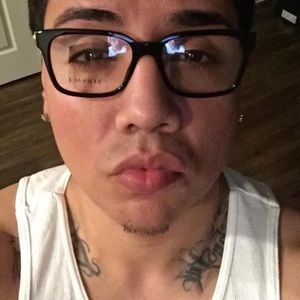 Meet your Posher, Shawn